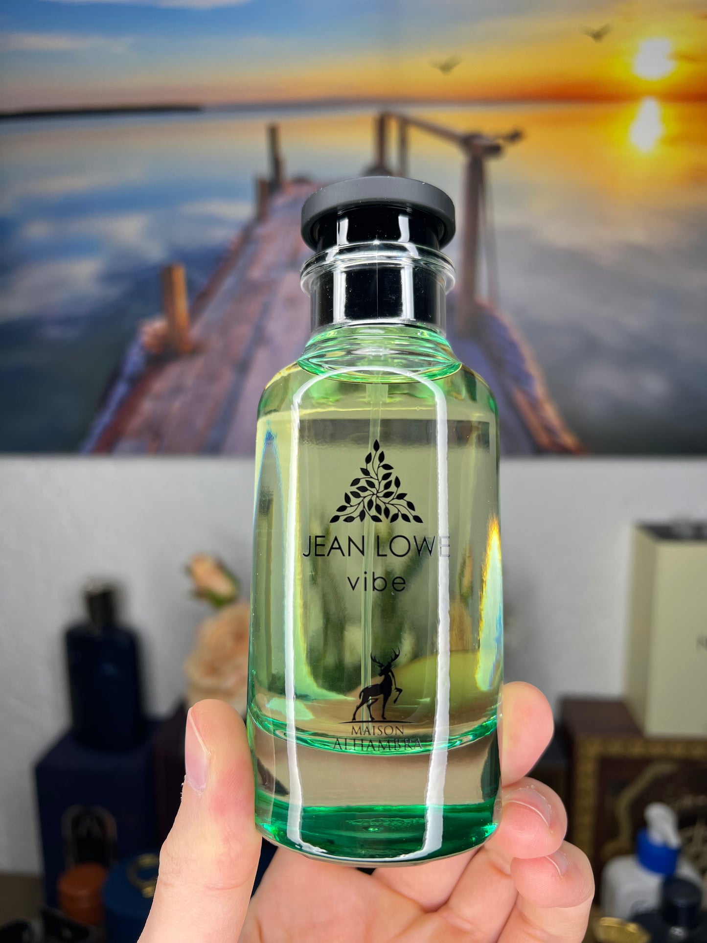 Maison Alhambra Jean Lowe Vibe